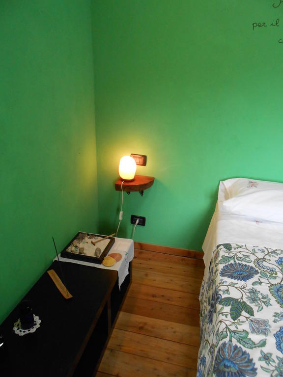 Azienda Agrituristica Risveglio Naturale Varese Ligure Δωμάτιο φωτογραφία
