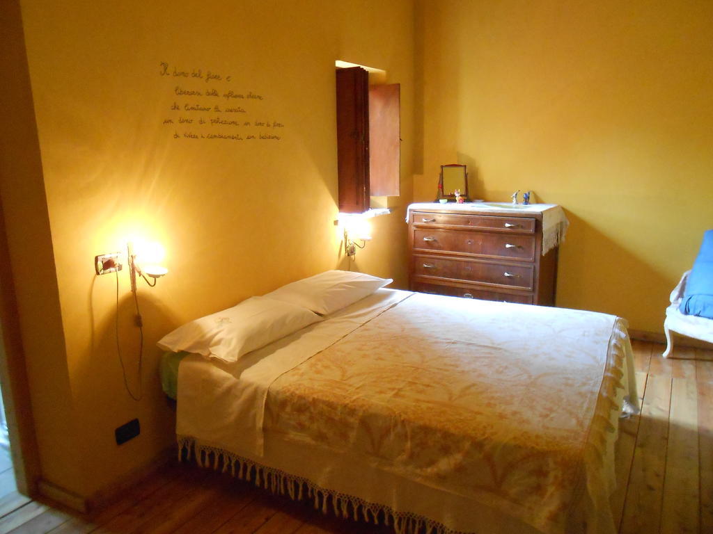 Azienda Agrituristica Risveglio Naturale Varese Ligure Δωμάτιο φωτογραφία